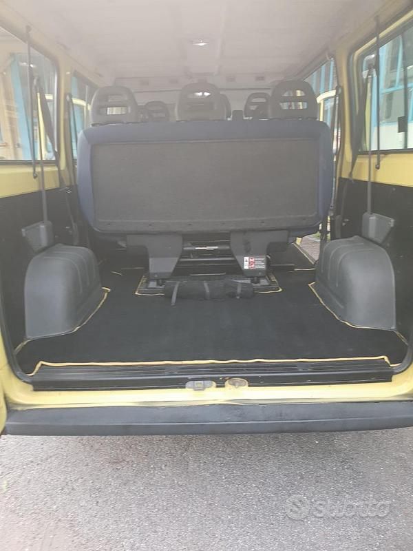 Usata Fiat Ducato 84 CV (61 kW) 2004 Giallo Furgone