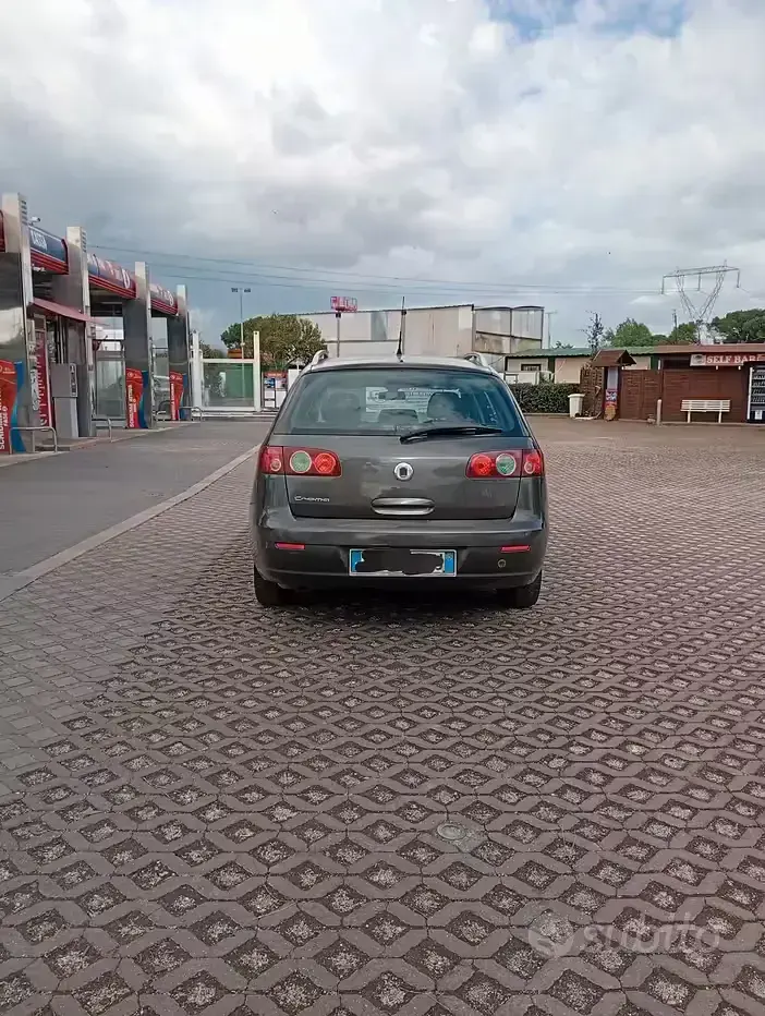 Usata Fiat Croma 150 CV (110 kW) 2007 Grigio Station wagon
