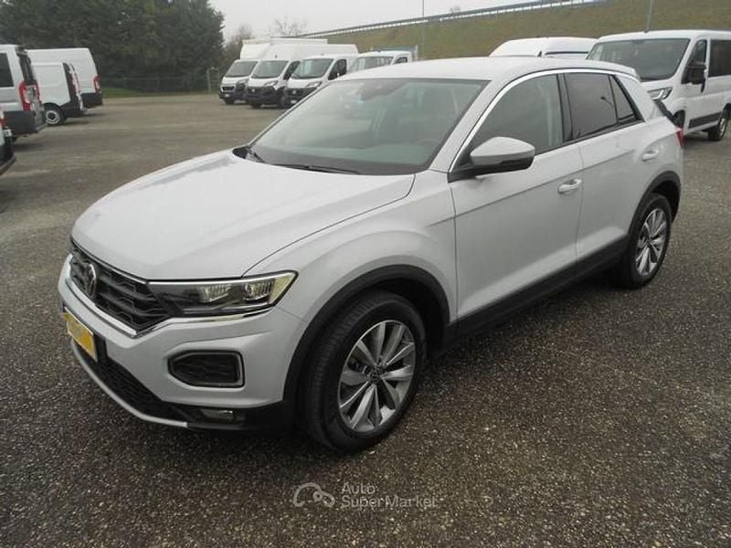 Usata VW T-Roc Life 150 CV (110 kW) 2022 Bianco pastello SUV