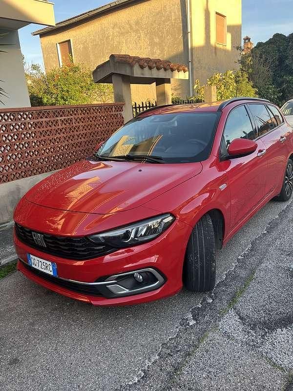 Usata Fiat Tipo Life 131 CV (96 kW) 2021 Arancione Station wagon