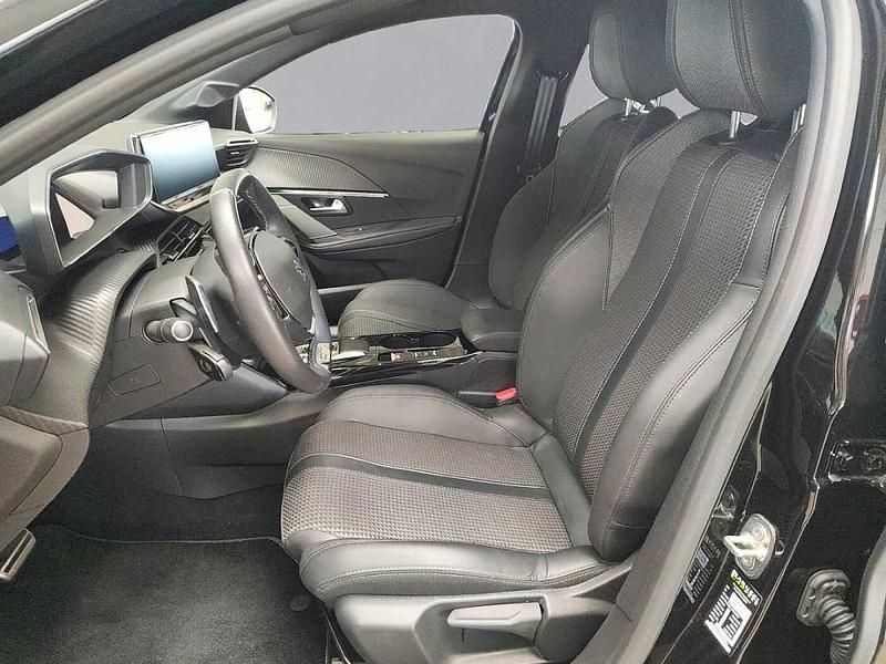 Gebraucht Peugeot 208 GT 130 PS (95 kW) 2022 Schwarz Kleinwagen