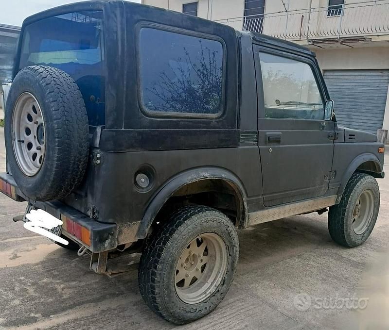 Usata Suzuki Samurai 1988 Nero SUV