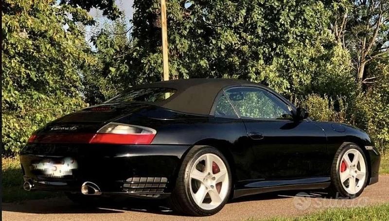 Usata Porsche 911 Carrera 4S Cabriolet 320 CV (235 kW) 2004 Nero Cabrio