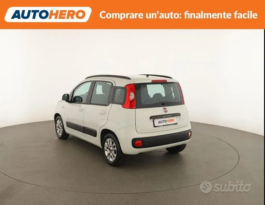 Usata Fiat Panda Lounge 69 CV (50 kW) 2015 Bianco Utilitaria