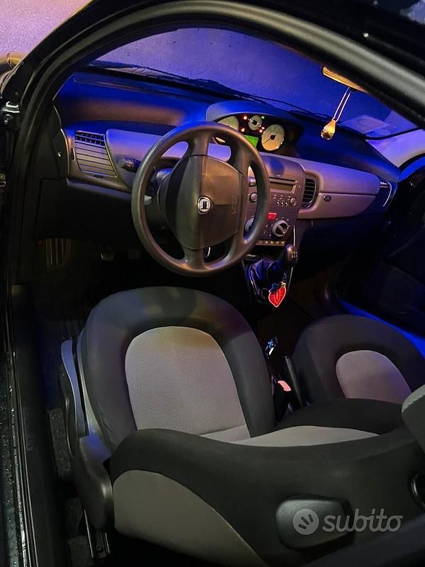 Usata Lancia Ypsilon 2007 Nero Utilitaria