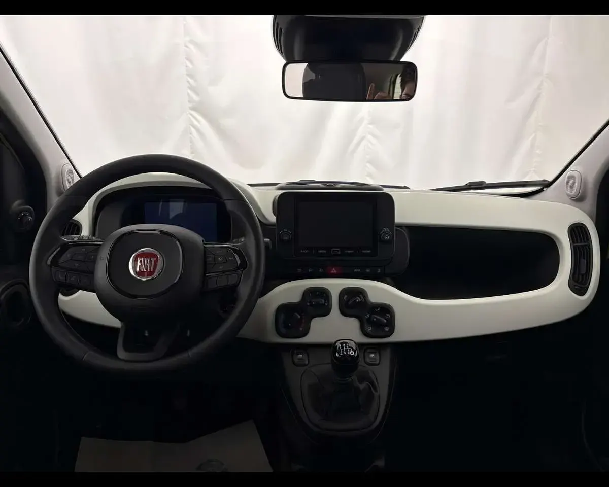 Nuova Fiat Panda Cross Cross 65 CV (47 kW) 2026 Giallo sole Utilitaria