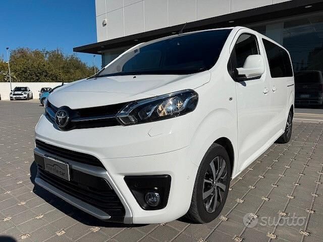 Bianco Usata 2022 Toyota Proace Verso Luxury Station wagon | 24.800 € (Super prezzo) - Immagine 1/4