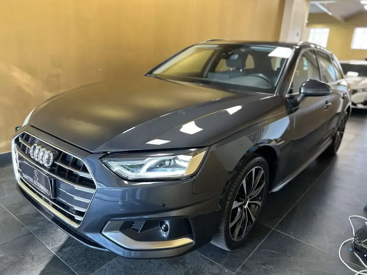 Usata Audi A4 Advanced Plus 136 CV (100 kW) 2021 Grigio Station wagon
