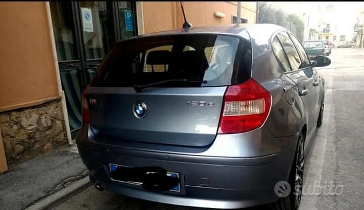 Begagnad BMW 1M 177 HK (130 kW) 2007 Grå Sportkupé