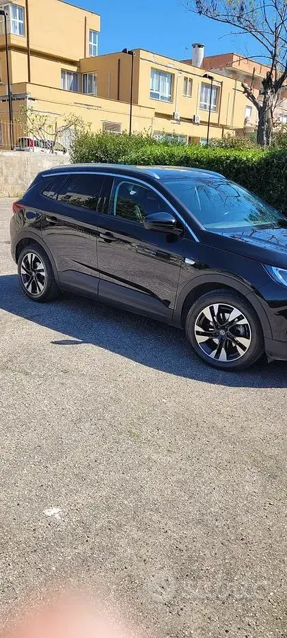 Usata Opel Grandland X 120 CV (88 kW) 2018 Nero SUV