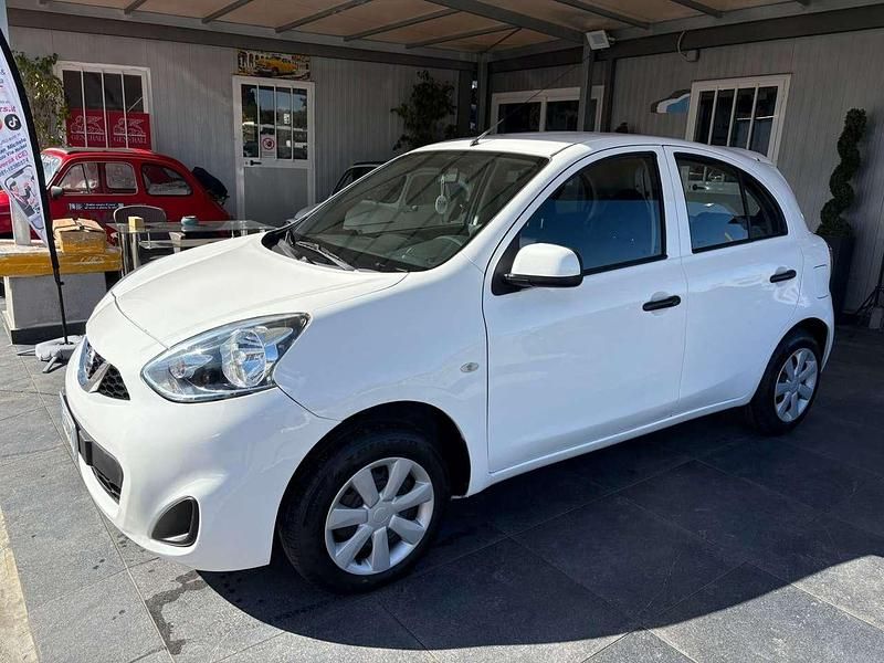 Bianco Usata 2015 Nissan Micra Acenta Due volumi | 5490 € (Buon prezzo) - Immagine 1/4