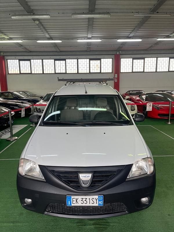 Usata Dacia Logan 75 CV (55 kW) 2012 Bianco Berlina
