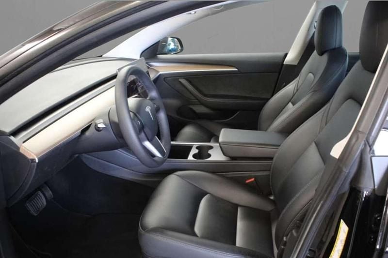 Usata Tesla Model 3 Standard Range 208 kW (283 CV) 2022 Nero Berlina