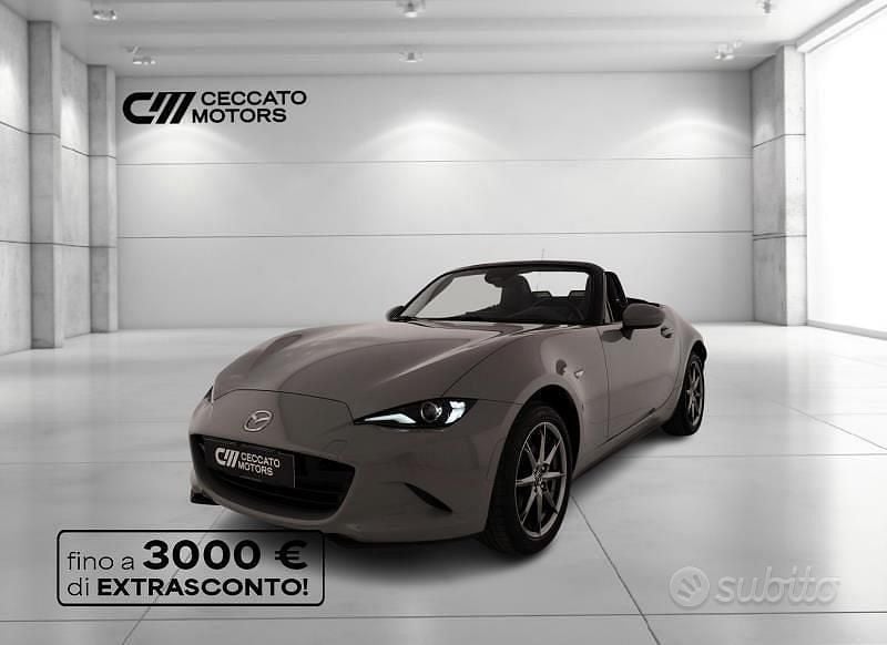 Usata Mazda MX5 Exclusive-Line 132 CV (97 kW) 2025 Grigio Cabrio