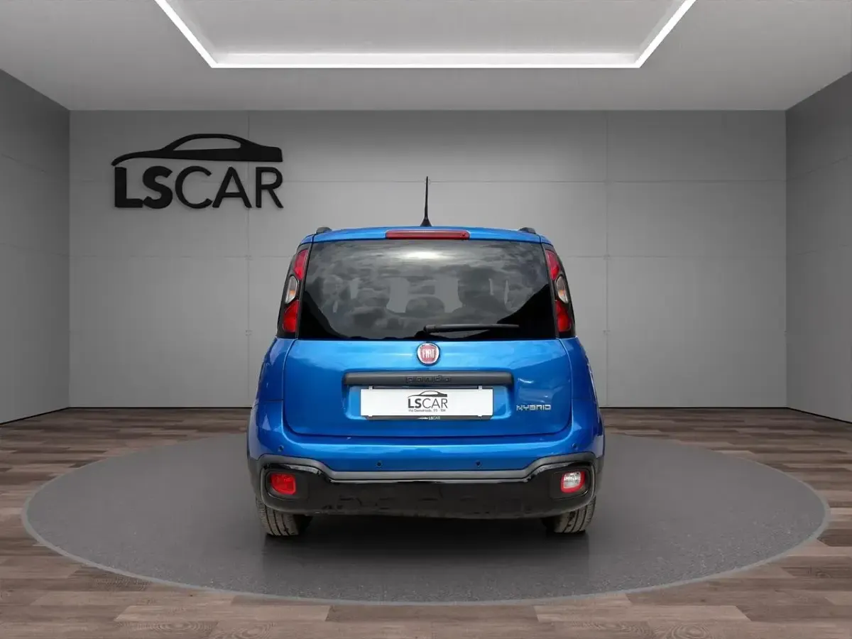 Usata Fiat Panda Cross Cross 69 CV (50 kW) 2025 Nero Utilitaria