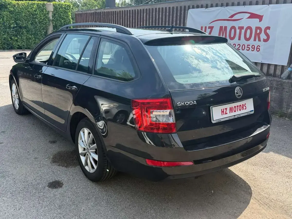 Usata Skoda Octavia GreenLine 110 CV (80 kW) 2016 Nero Station wagon