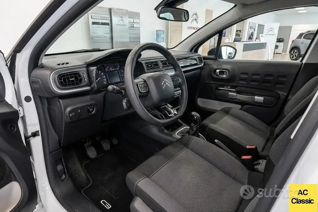 Usata Citroën C3 Feel 83 CV (61 kW) 2021 Bianco Utilitaria