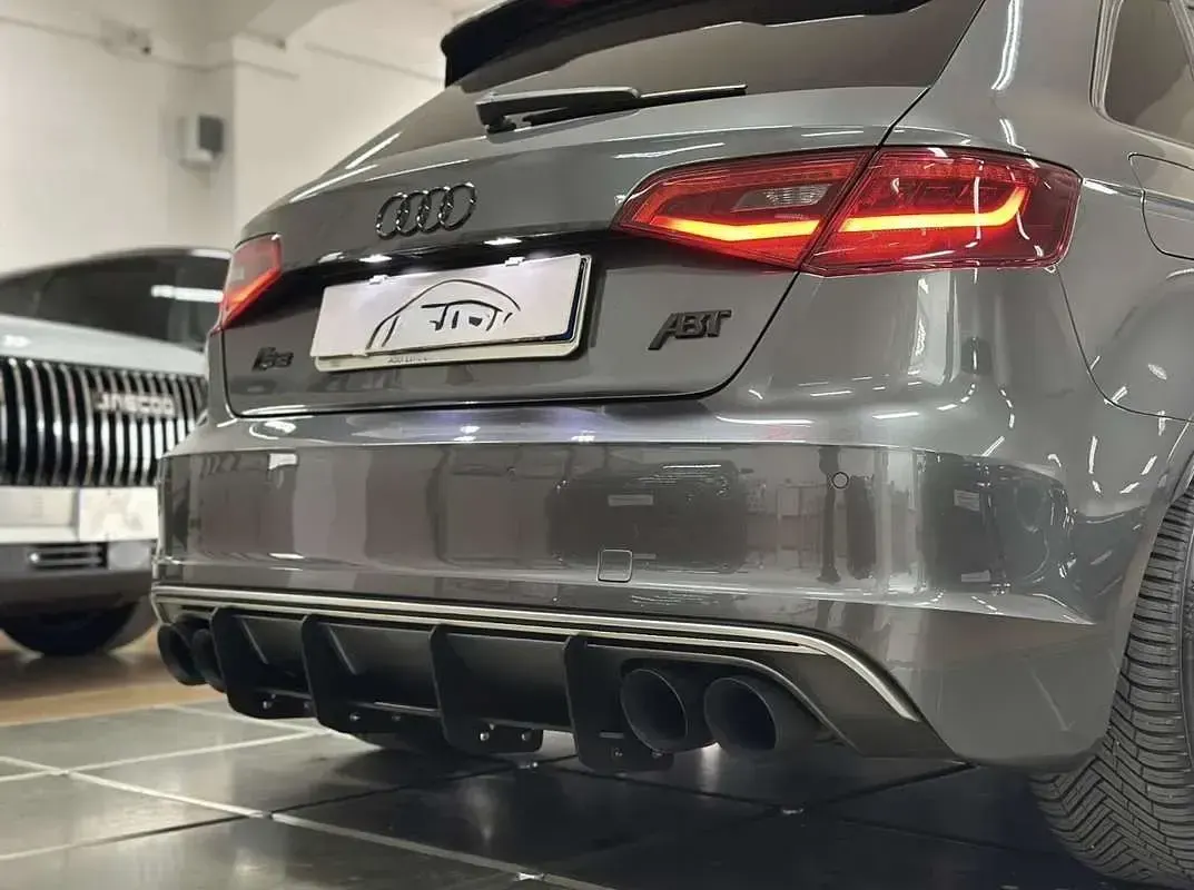 Usata Audi S3 Black Edition 400 CV (294 kW) 2015 Berlina