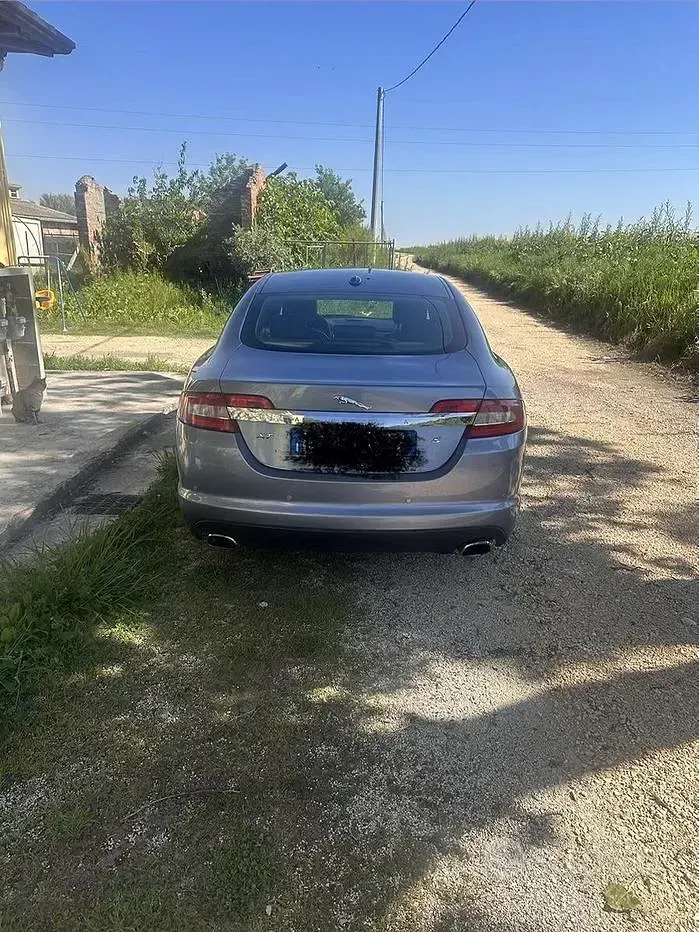 Usata Jaguar XF S 2010 Berlina