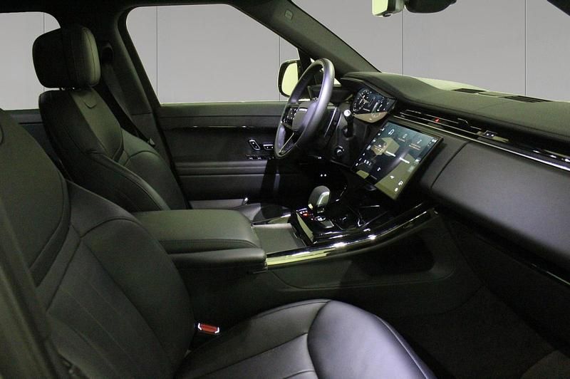 Usata Land Rover Range Rover Sport HSE Dynamic 460 CV (338 kW) 2024 Eiger grey SUV