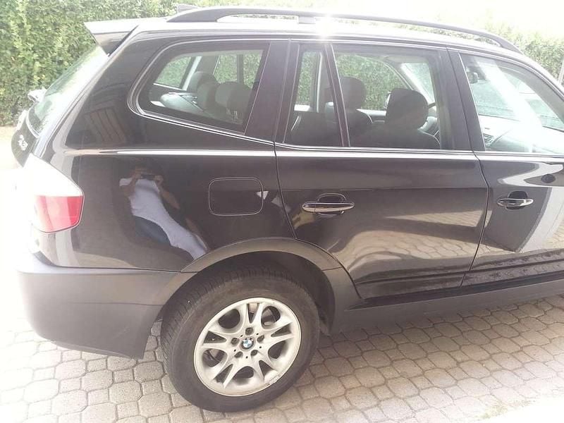 Usado BMW X3 150 CV (110 kW) 2006 Negro SUV