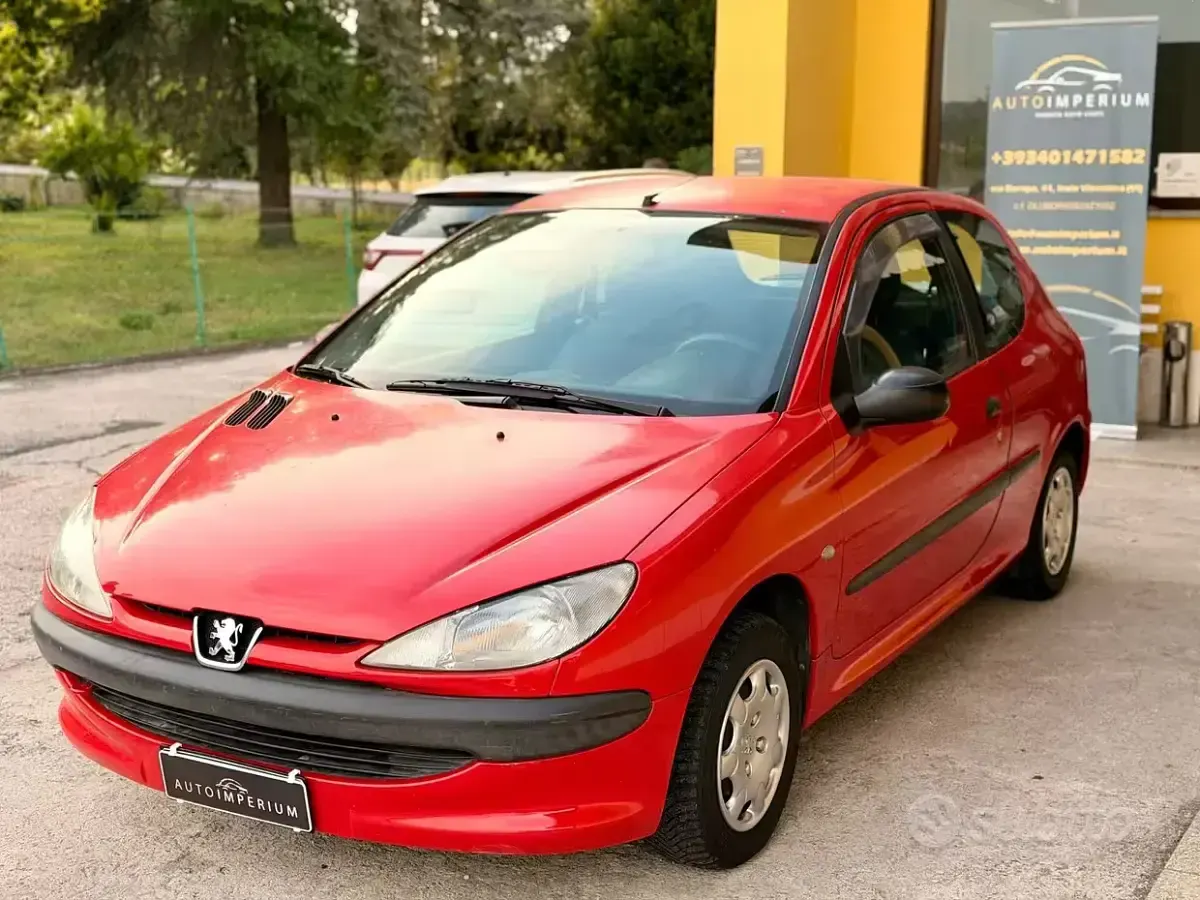 Usata Peugeot 206 60 CV (44 kW) 2000 Berlina