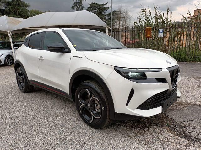 Usata Alfa Romeo Junior Edizione Speciale 136 CV (100 kW) 2024 Bianco SUV