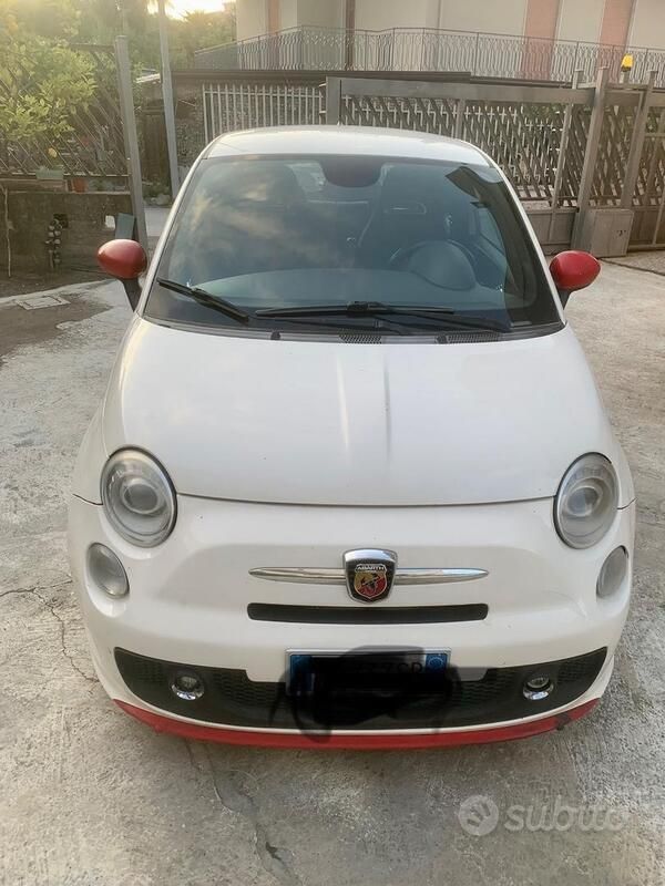 Bianco Usata 2013 Abarth 500 Due volumi | 9000 € (Super prezzo) - Immagine 1/4