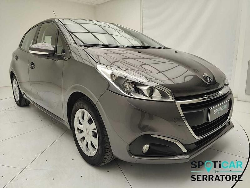 Begagnad Peugeot 208 Access 82 HK (60 kW) 2018 Grå Halvkombi