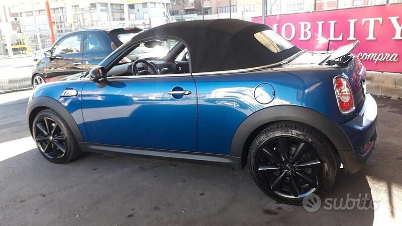 Usata Mini Cooper SD Roadster 184 CV (135 kW) 2014 Blu Cabrio