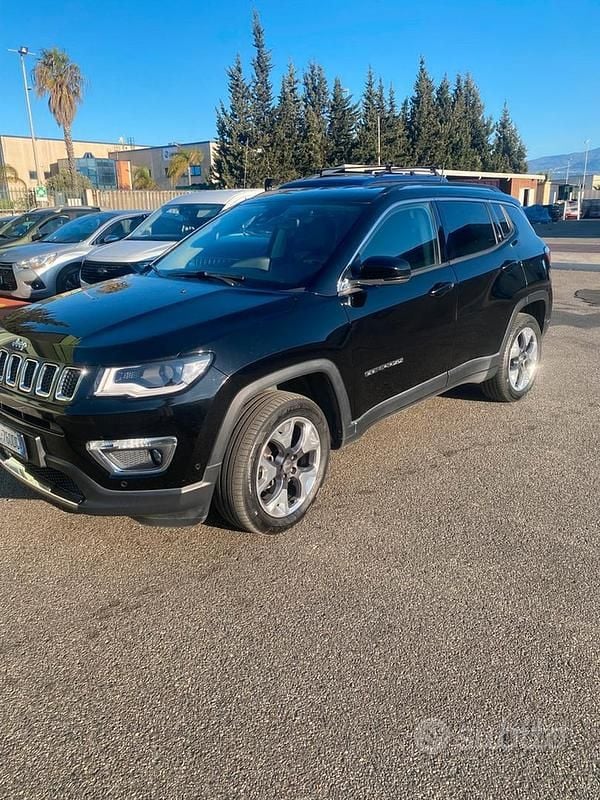 Usata Jeep Compass 140 CV (102 kW) 2020 Nero SUV