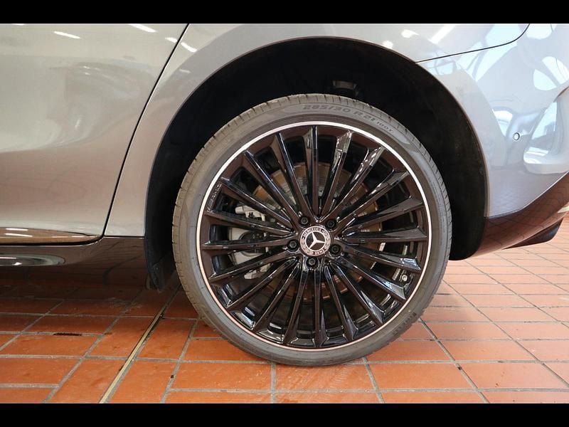 Nuova Mercedes EQE350 Premium Plus 135 kW (184 CV) 2025 Grigio Berlina