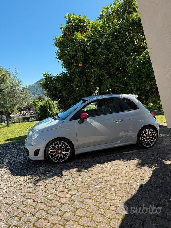 Usata Abarth 500 135 CV (99 kW) 2010 Grigio Utilitaria