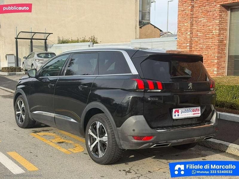 Usata Peugeot 5008 GT-line 150 CV (110 kW) 2018 Nero SUV