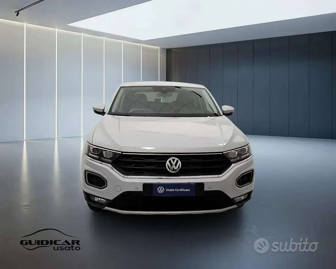 Usata VW T-Roc Advance 116 CV (85 kW) 2019 White silver SUV
