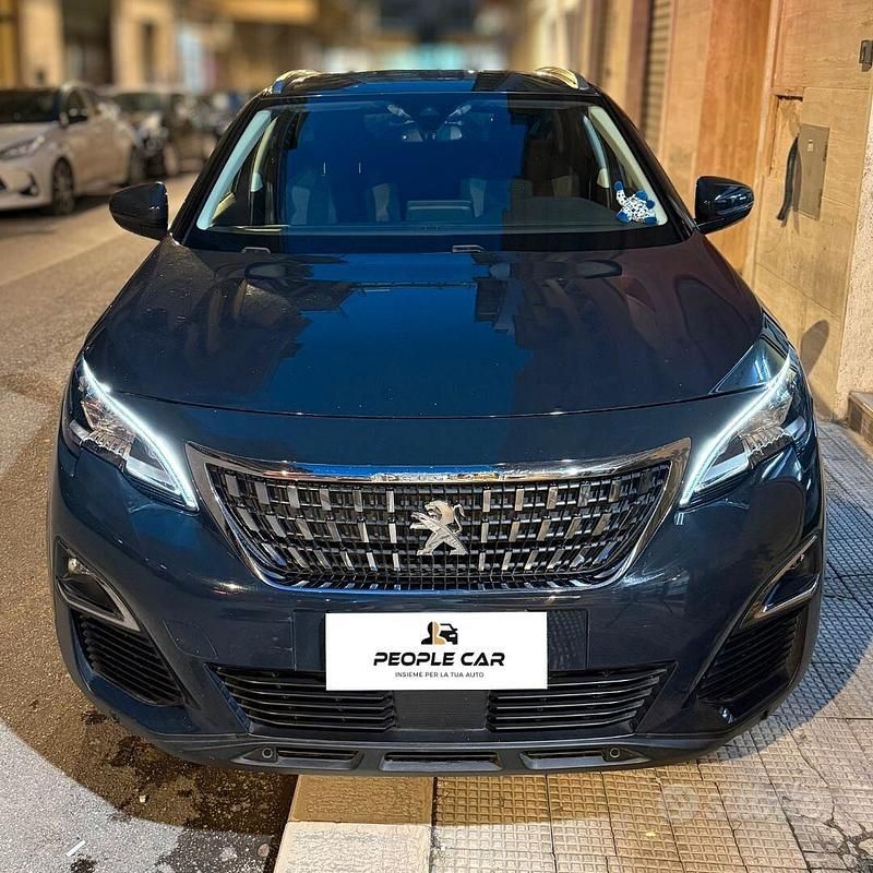 Usata Peugeot 3008 Allure 131 CV (96 kW) 2020 Blu SUV
