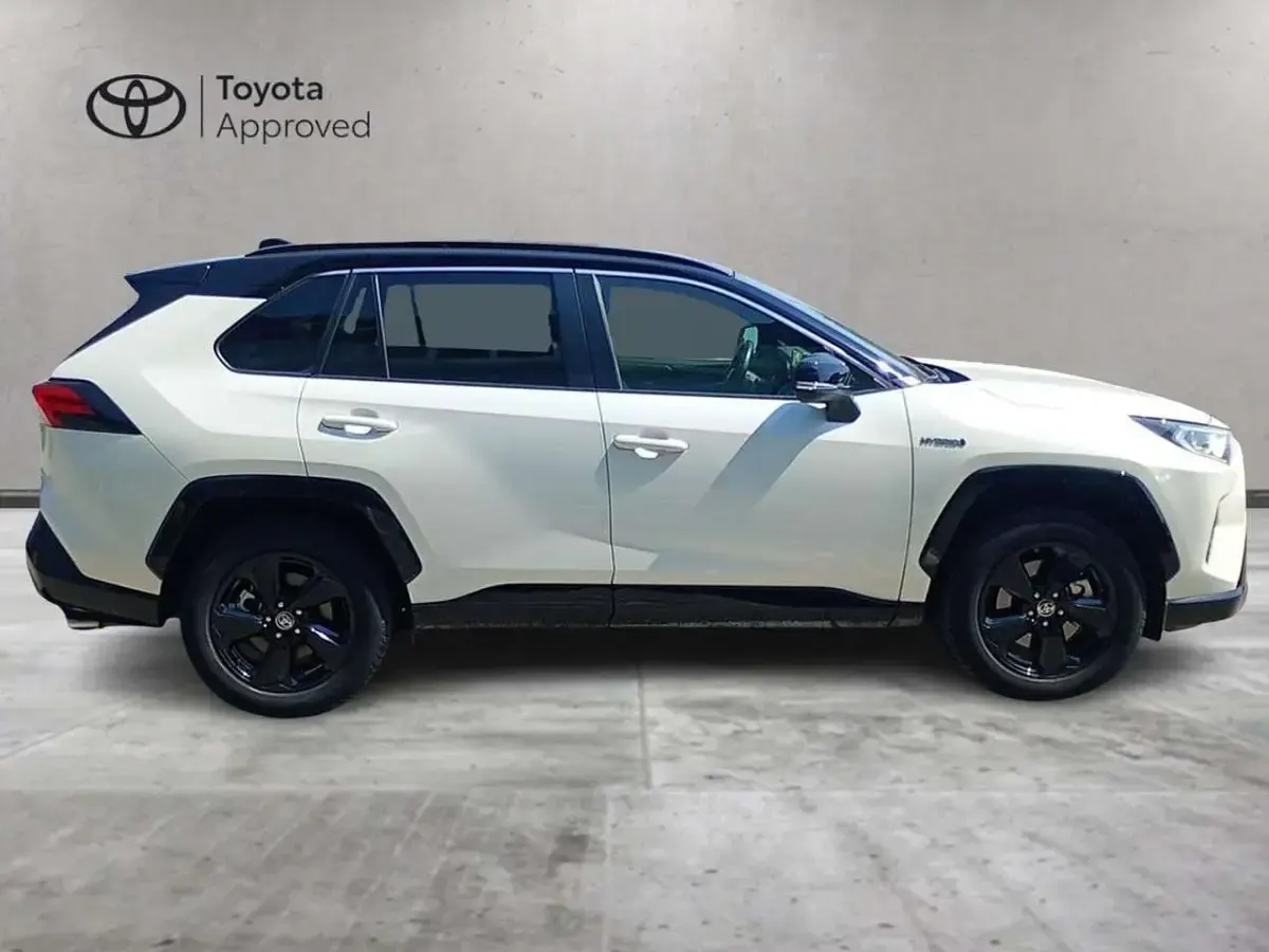 Usata Toyota RAV4 Hybrid Style 178 CV (130 kW) 2021 Other SUV