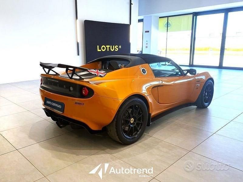 Usata Lotus Elise 250 CV (183 kW) 2021 Arancione Cabrio