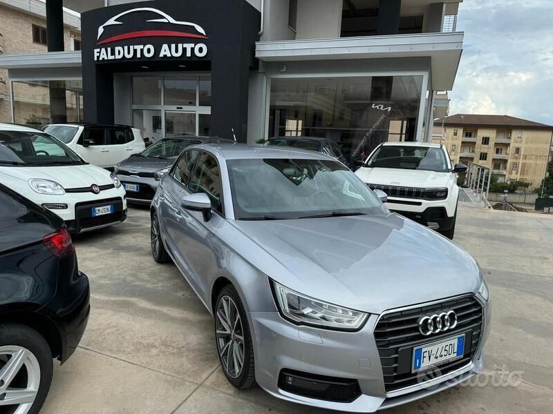Usata Audi A1 S-Line 90 CV (66 kW) 2016 Argento Utilitaria