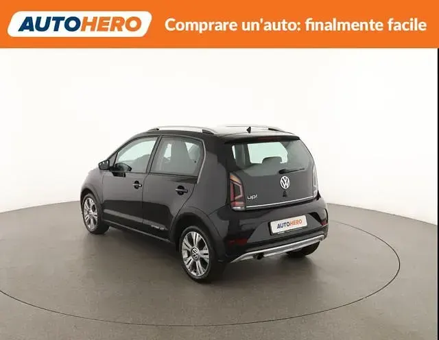 Usata VW cross up! 75 CV (55 kW) 2017 Nero Utilitaria