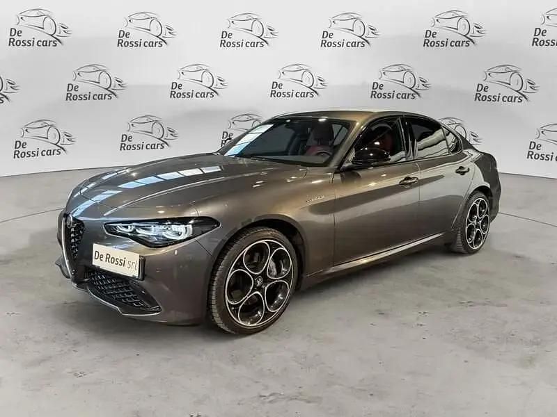 Usata Alfa Romeo Giulia Veloce 280 CV (205 kW) 2023 Grigio Berlina