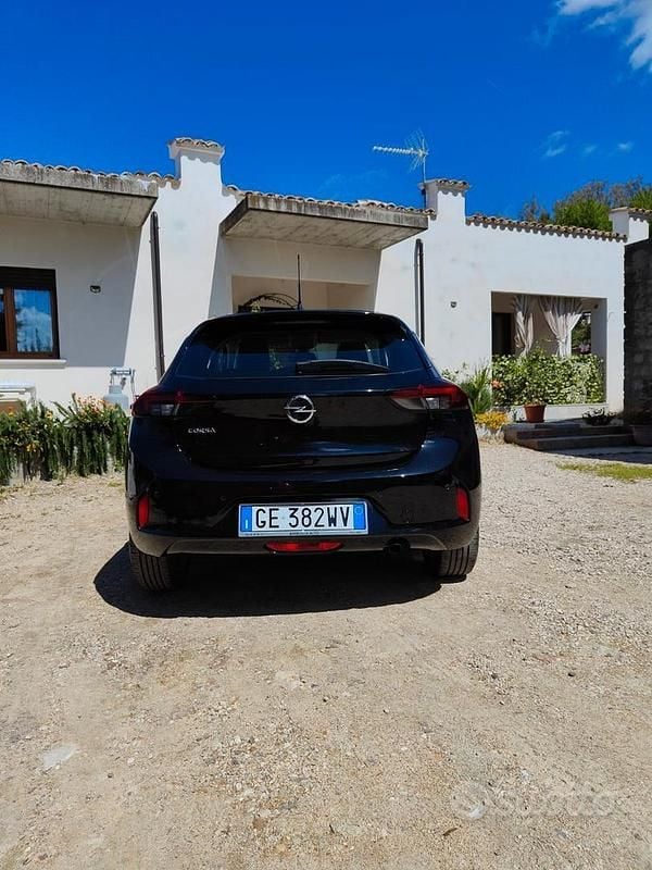 Usata Opel Corsa Elegance 101 CV (74 kW) 2023 Nero Utilitaria