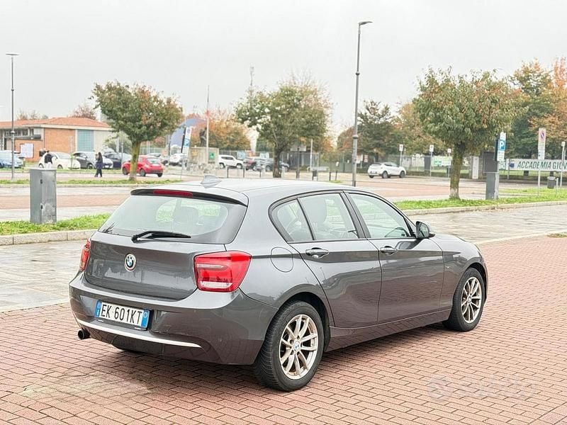 Usata 2011 BMW 116 Efficient Dynamics Due volumi | 2250 € (Super prezzo) - Immagine 1/4
