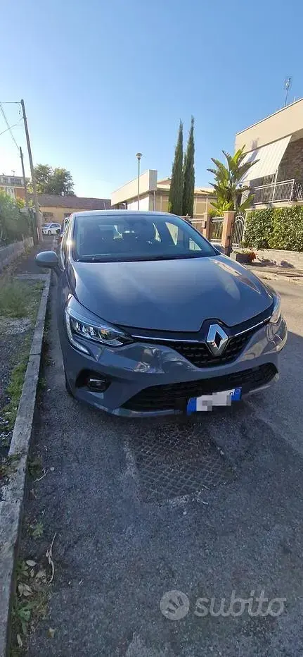 Usata Renault Clio V Zen 116 CV (85 kW) 2020 Grigio Berlina