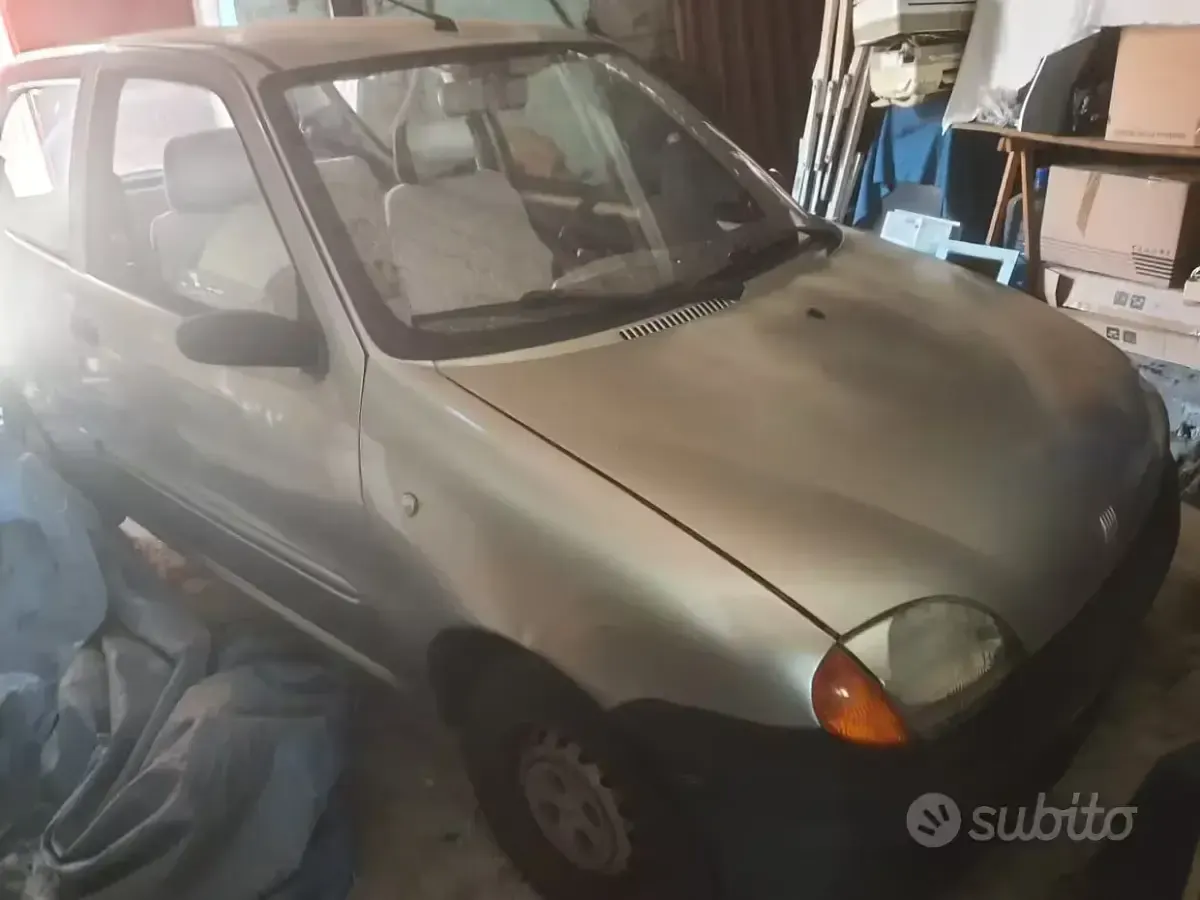 Usata Fiat 600 39 CV (28 kW) 2000 Utilitaria