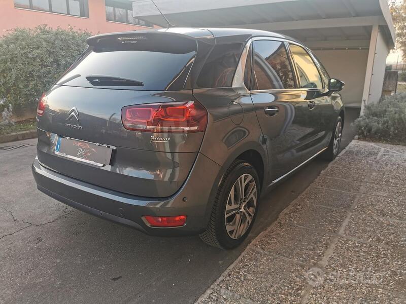 Usato 2016 Citroën C4 Picasso 1.6 Diesel 120 CV (14.990 €)