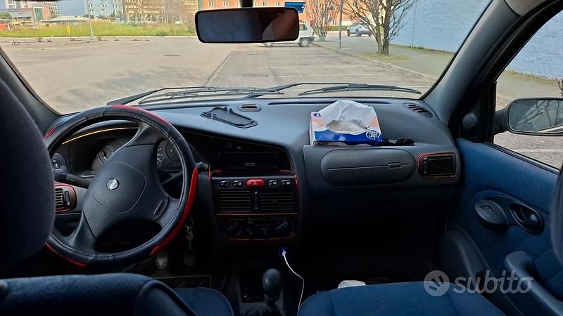 Usata Fiat Palio 2000 Grigio Utilitaria