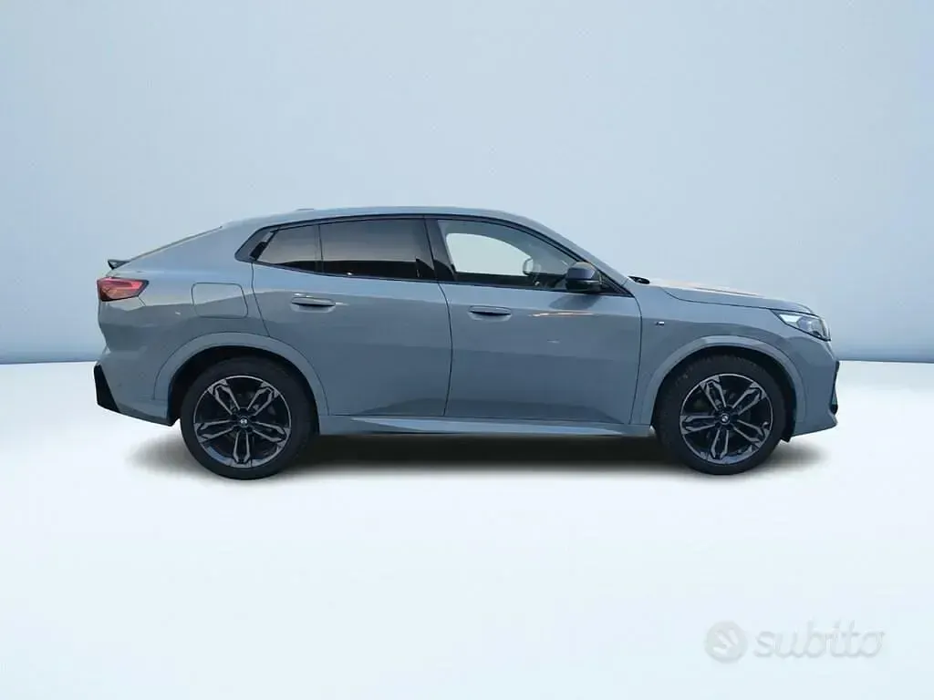 Usata BMW X2 M Sport 150 CV (110 kW) 2024 Grigio metallizzato SUV