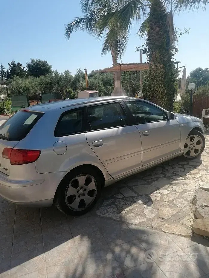 Usata Audi A3 Sportback 143 CV (105 kW) 2007 Grigio Utilitaria