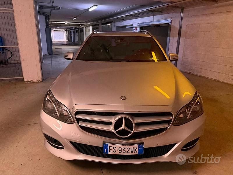 Usata Mercedes E250 204 CV (150 kW) 2013 Grigio Station wagon